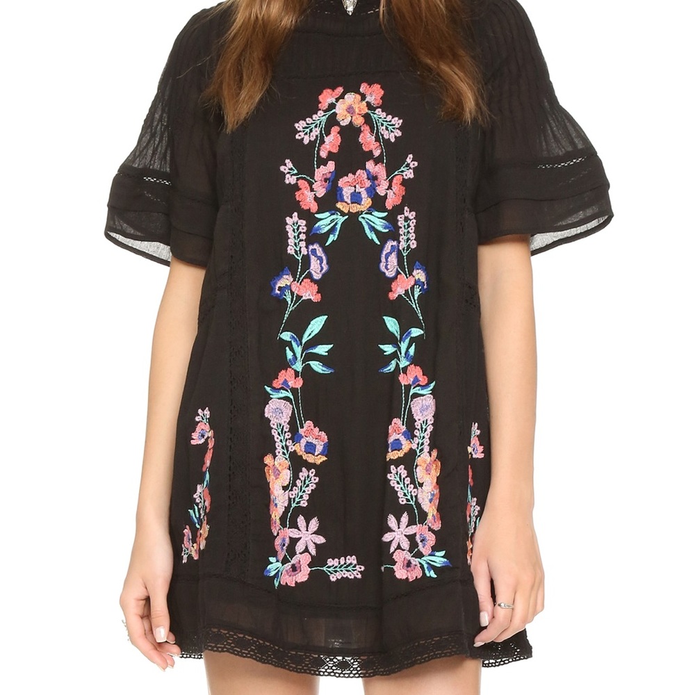 Free People embroidered dress size XS